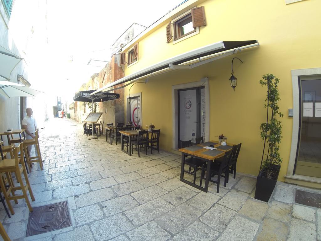Central Apartments Integrated Hotel Задар Экстерьер фото